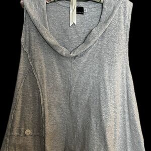 Fenini Sleeveless Top